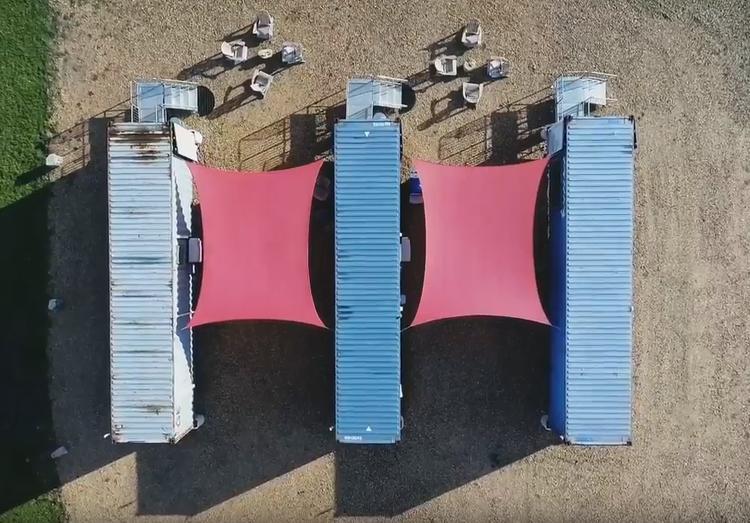 Flophouze Shipping Container Hotel - Houze 5 Round Top Exterior photo